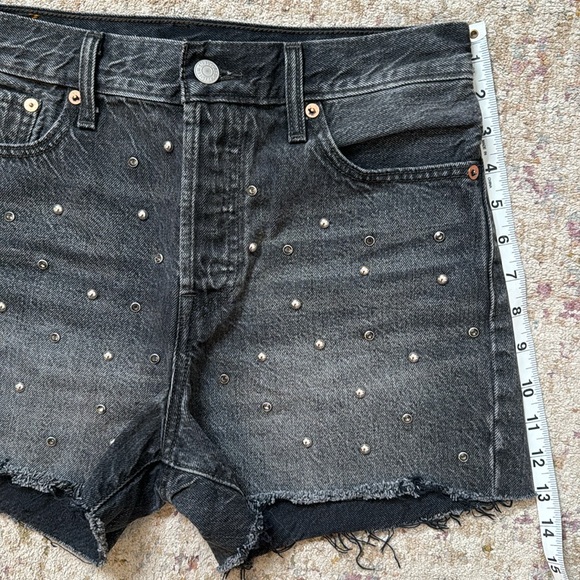 Levi’s Studded Wedgie Short Black Denim size 29 - Picture 10 of 13